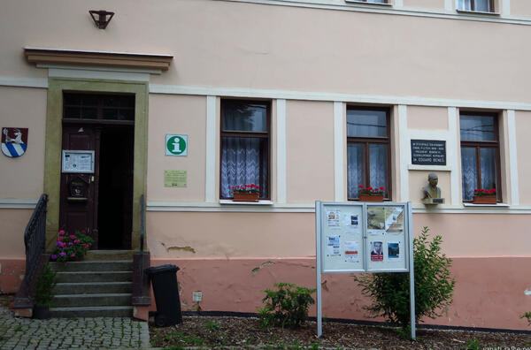 bývalá škola, do které chodil E. Beneš, nyní Městské muzeum