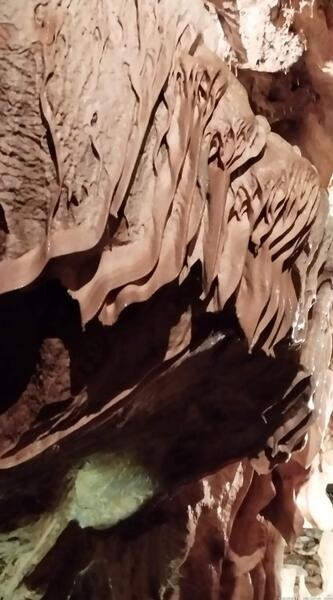 menší, ale o to krásnější jeskyně!