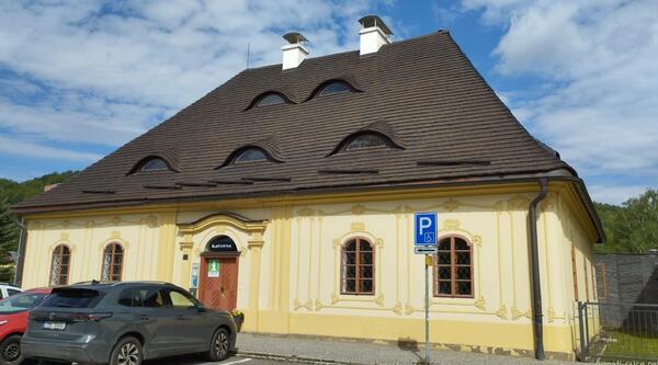 TIC Jeseník se nachází v historické budově Katovny